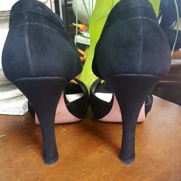 Prada 👀Suede Shoes - Picture 4 of 7